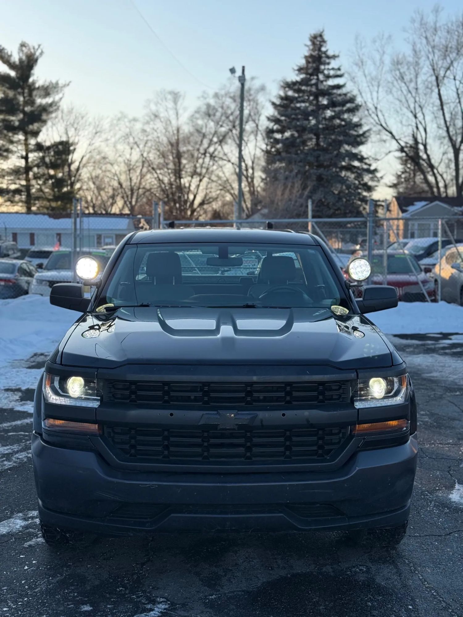 chevrolet silverado 1500 2018 1GCVKNEC8JZ307896 image chevrolet silverado 1500 2018 1GCVKNEC8JZ307896 image